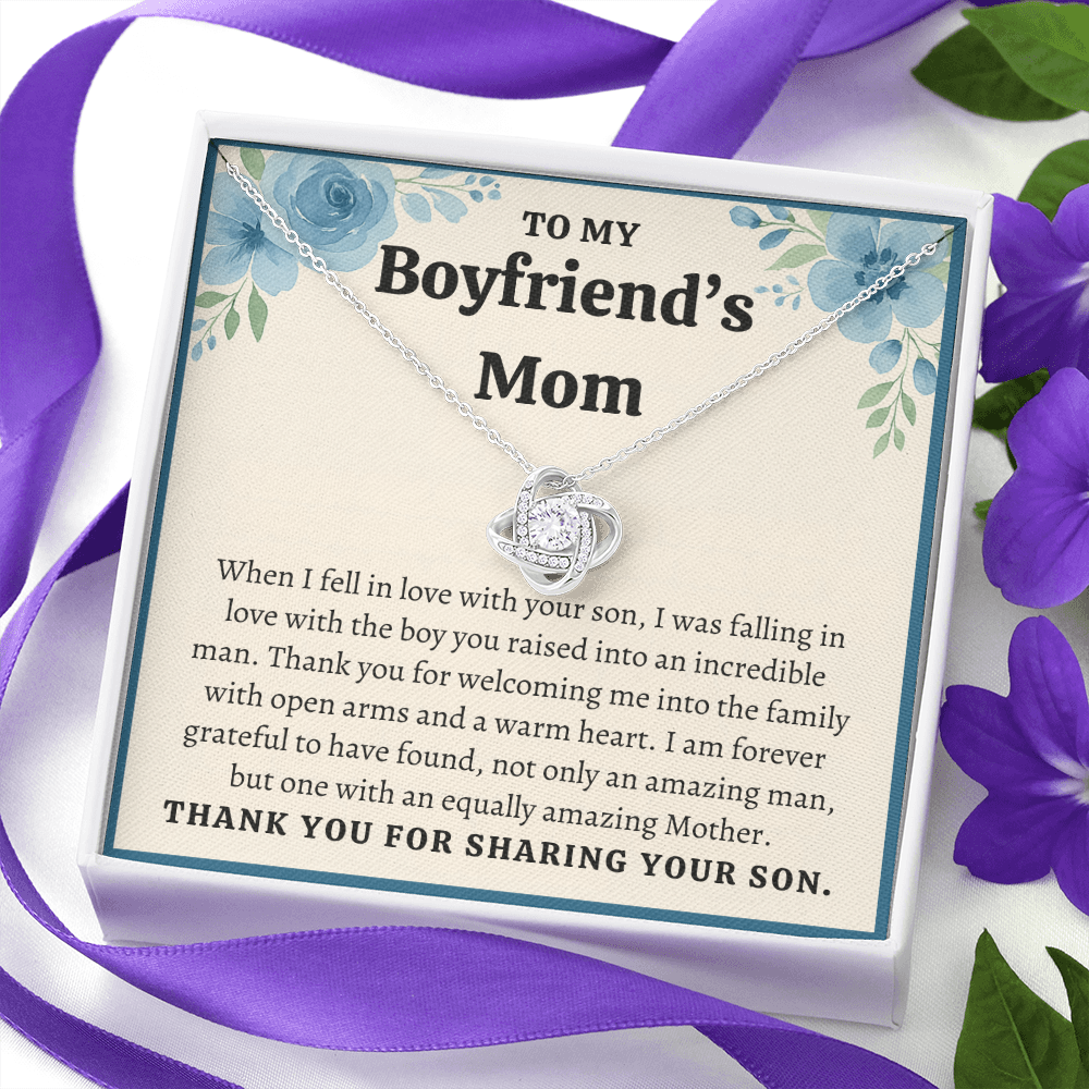To My Boyfriend's Mom Necklace