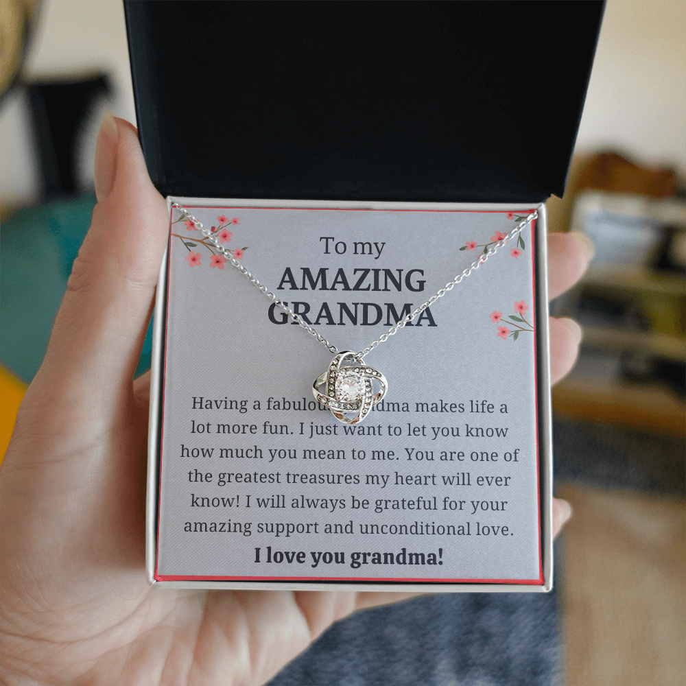 Amazing Grandma Necklace