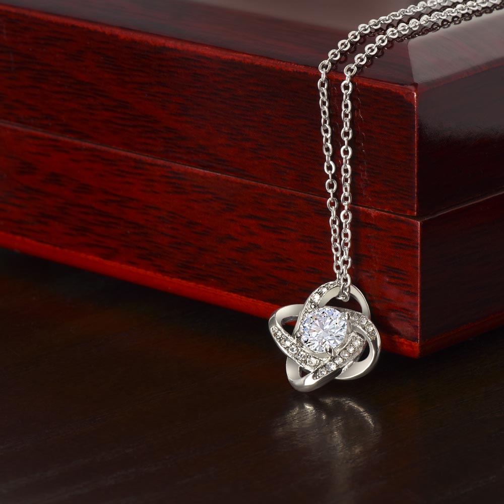 Amazing Grandma Necklace