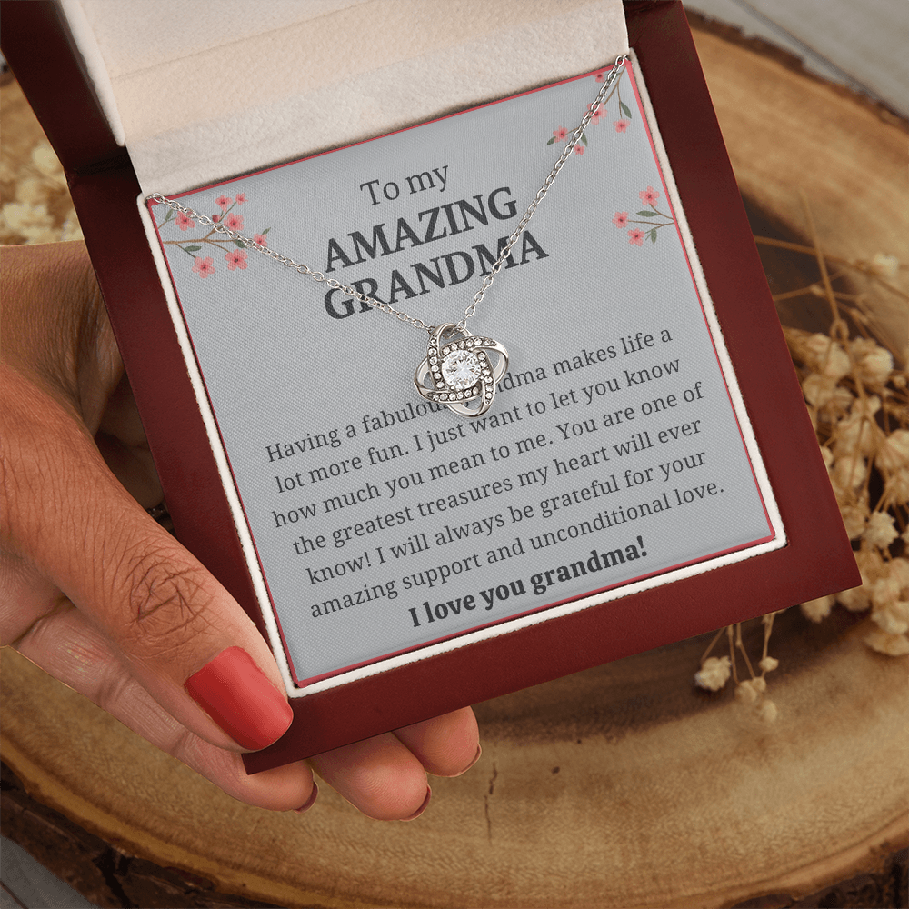 Amazing Grandma Necklace