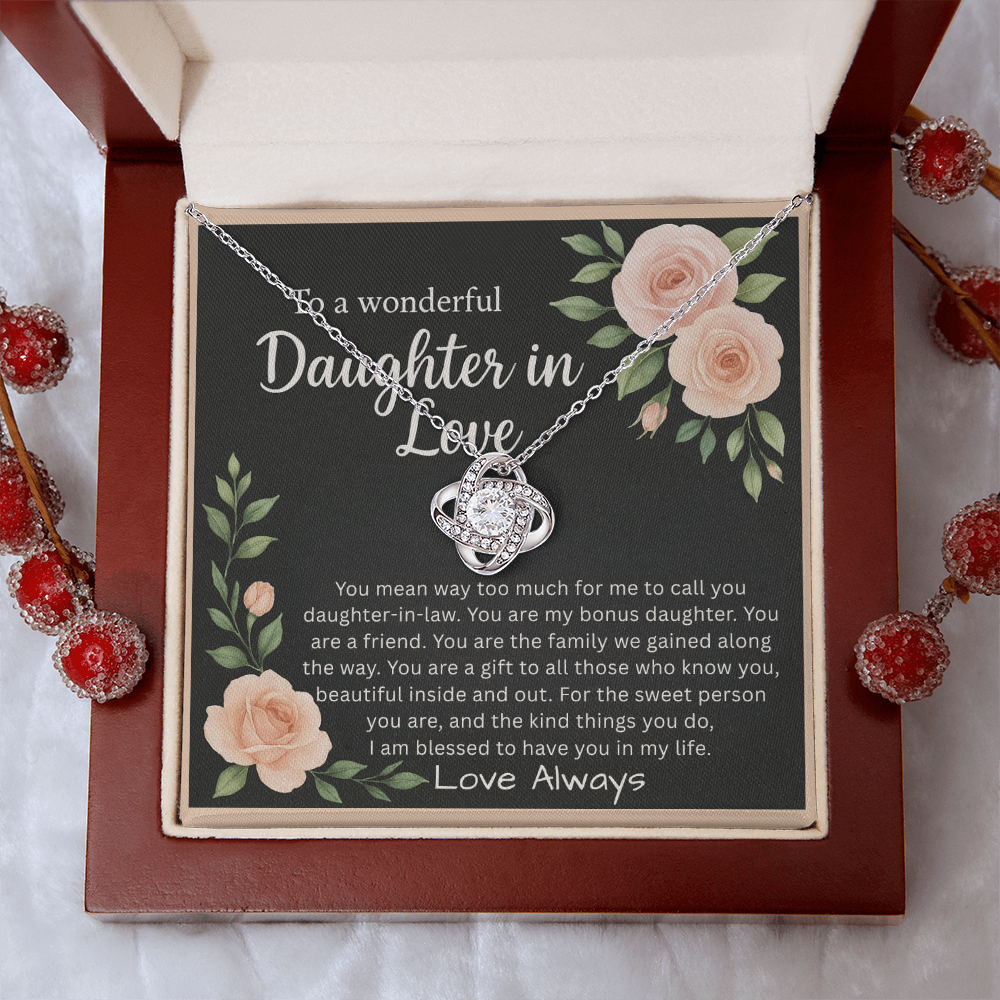 Wonderful Daughter-in-law Necklace