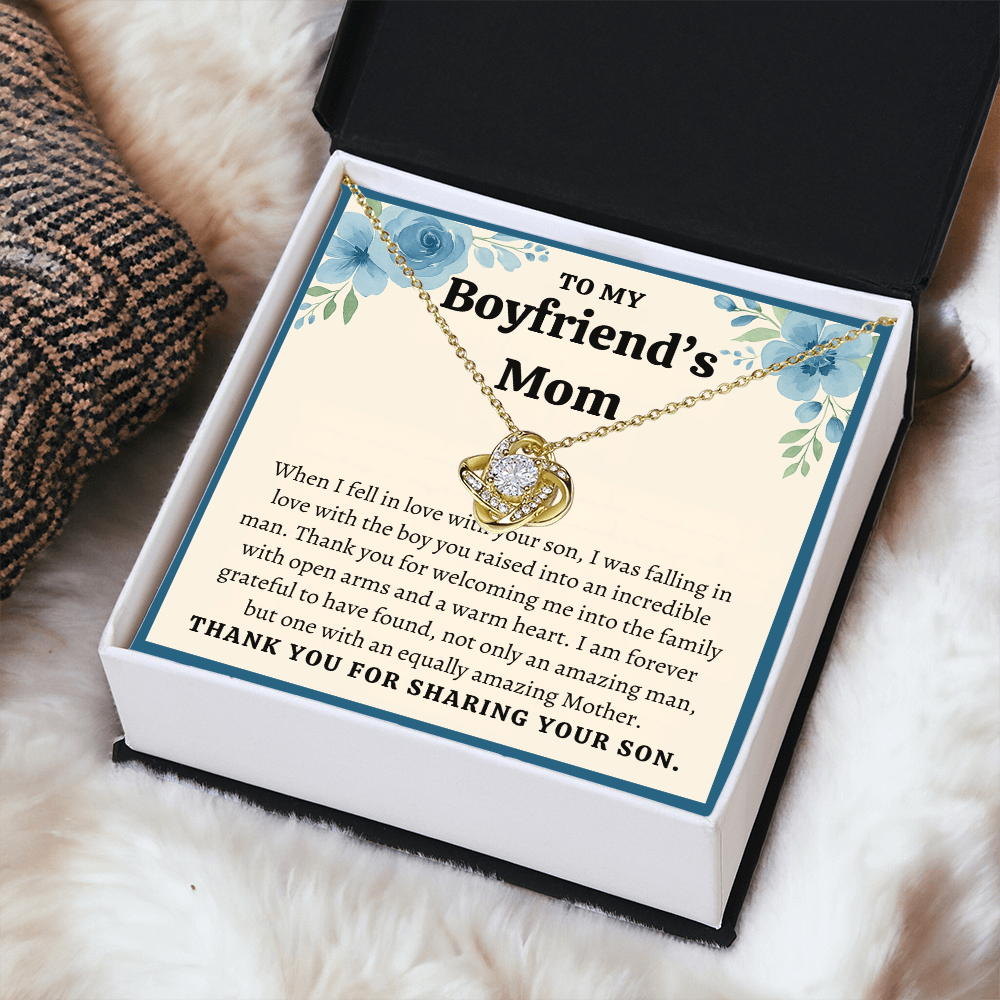 To My Boyfriend's Mom Necklace