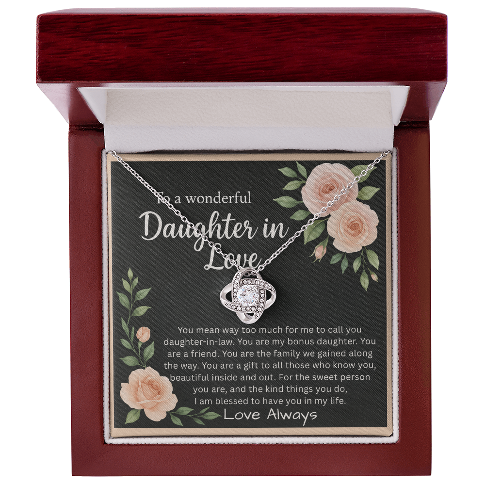 Wonderful Daughter-in-law Necklace