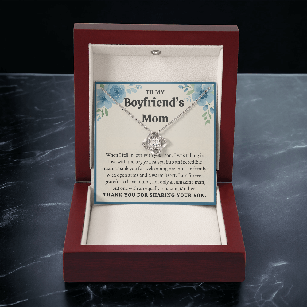 To My Boyfriend's Mom Necklace